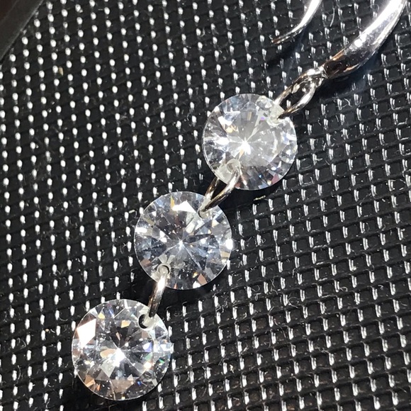 New Swarovski .925 Sterling Silver Crystal Drop Earrings - Picture 3 of 4